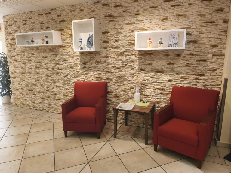 Saulheim Lobby